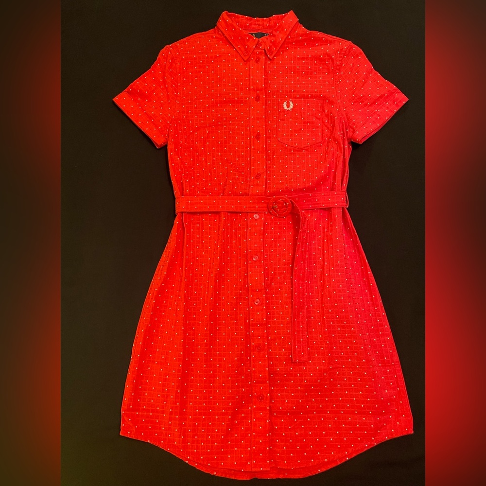 Fred Perry polka dot, 100% waffle weave cotton dress with belt. Size US 6, UK 10
